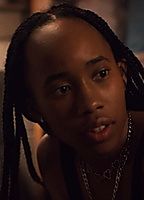 Celebrity: Zoe Renee