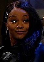 Celebrity: Raven Bowens