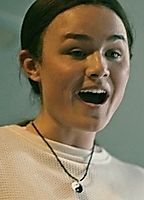 Celebrity: Seazynn Gilliland