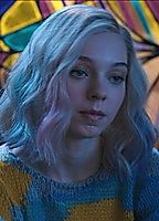 Celebrity: Emma Myers