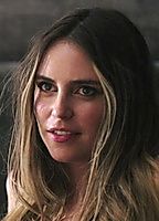 Celebrity: Julia Reina