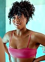 Celebrity: Fenna Ramos