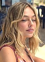 Celebrity: Annabel Wolfe