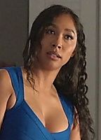 Celebrity: Apryl Jones
