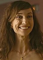 Celebrity: Émilie Caen