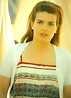 Celebrity: Julia Lara