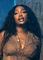 Celebrity: SZA 