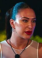 Celebrity: Becca Calb