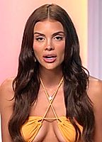 Celebrity: Holly Scarfone