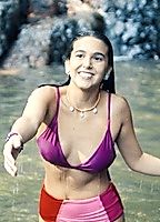 Celebrity: Beatriz Linhales