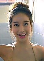 Celebrity: Pichana Yoosuk