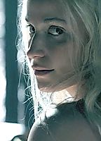 Celebrity: Emeline Lambert