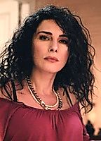 Celebrity: Ece Özdikici