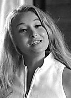 Celebrity: Ann Aczel