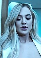 Celebrity: Blake Blossom