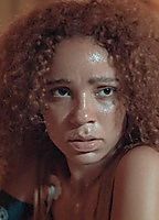 Celebrity: Letícia Vieira