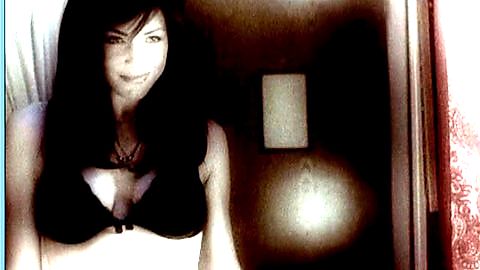 Pic: Krista Allen in CSI: Crime Scene Investigation (2000)