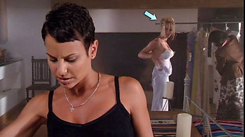 Pic: Pamela Anderson in V.I.P. (1998)
