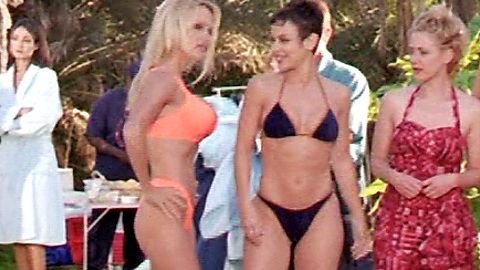 Pic: Pamela Anderson in V.I.P. (1998)