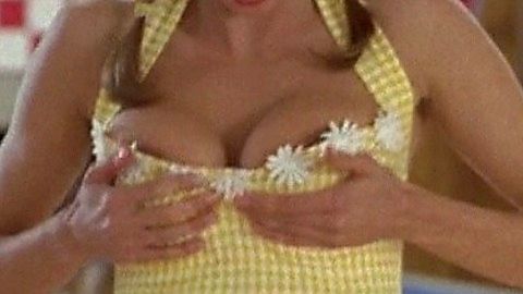 Pic: Vanessa Angel in Kingpin (1996)