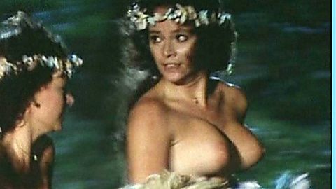 Pic: Laura Antonelli in Casta e pura (1981)