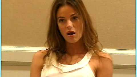 Pic: Gabrielle Anwar in Burn Notice (2007)