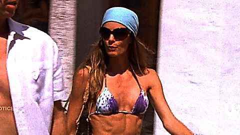 Pic: Gabrielle Anwar in Burn Notice (2007)