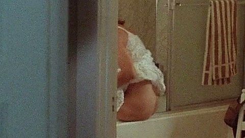 Pic: Anne Archer in Short Cuts (1993)