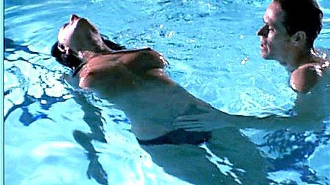 Pic: Asia Argento in New Rose Hotel (1998)