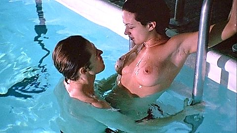 Pic: Asia Argento in New Rose Hotel (1999)