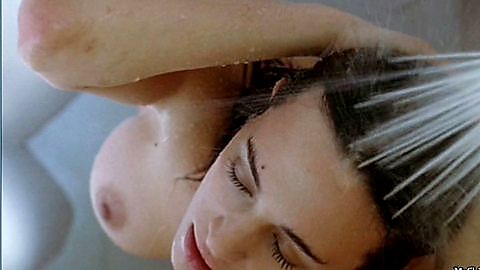 Pic: Asia Argento in Mother of Tears (2007)