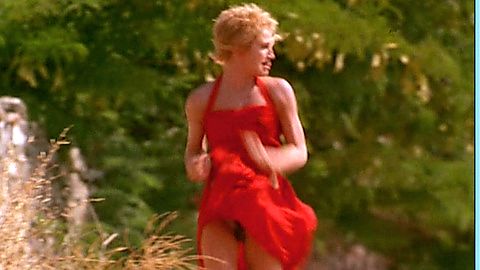 Pic: Ellen Barkin in Siesta (1987)