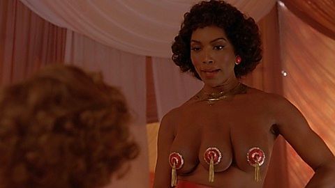 Pic: Angela Bassett in American Horror Story (2011)