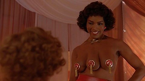 Pic: Angela Bassett in American Horror Story (2011)