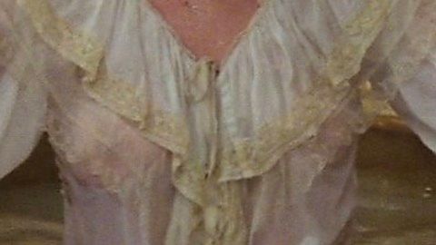 Pic: Annette Bening in Valmont (1989)