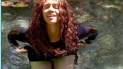 Pic: Halle Berry in Their Eyes Were Watching God (2005)