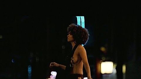 Pic: Halle Berry in Frankie & Alice (2010)