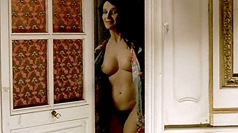 Pic: Juliette Binoche in Disengagement (2007)