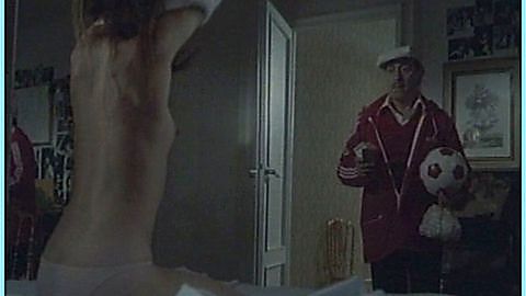 Pic: Jane Birkin in La miel (1979)