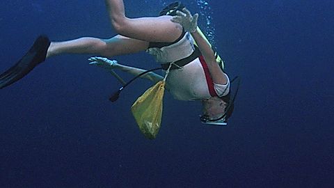 Pic: Jacqueline Bisset in The Deep (1977)