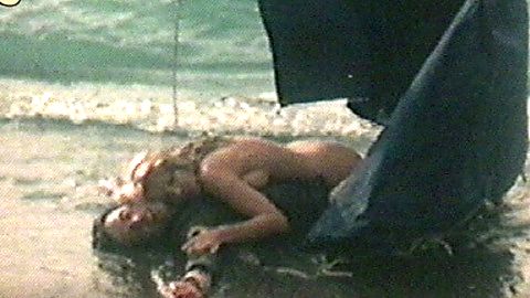 Pic: Barbara Bouchet in Amore vuol dir gelosia (1975)