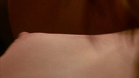 Pic: Lara Flynn Boyle in Mobsters (1991)