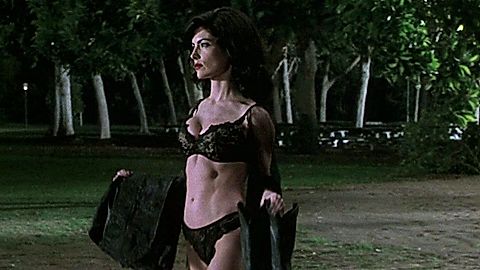 Pic: Lara Flynn Boyle in Men in Black II (2002)