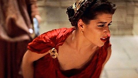 Pic: Neve Campbell in Scream 2 (1997)