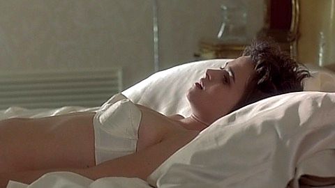 Pic: Helena Bonham Carter in The Theory of Flight (1998)
