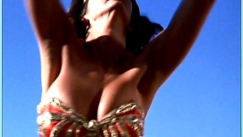 Pic: Lynda Carter in Wonder Woman (1975)