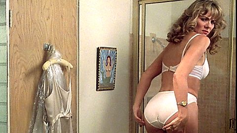 Pic: Kim Cattrall in Live Nude Girls (1995)