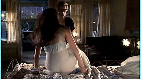 Pic: Valentina Cervi in James Dean (2001)