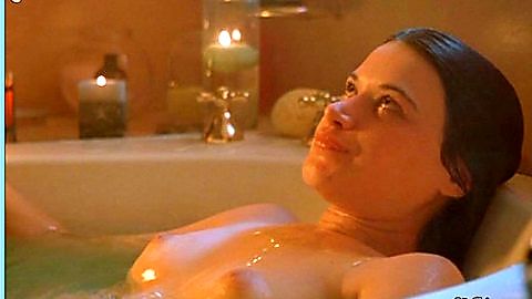 Pic: Valentina Cervi in L'anima gemella (2002)