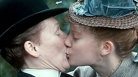 Pic: Glenn Close in Albert Nobbs (2011)